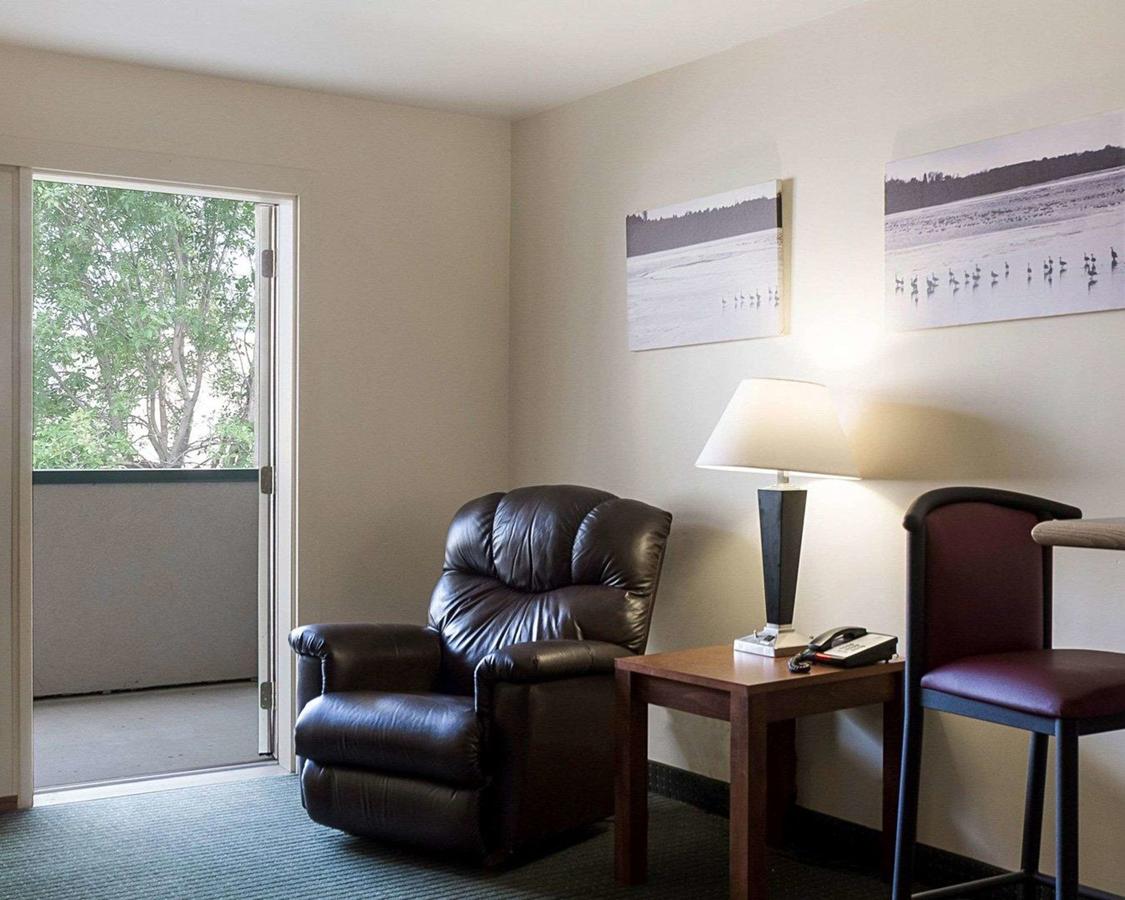 Quality Inn & Suites Conference Center And Water Park - thumb 7