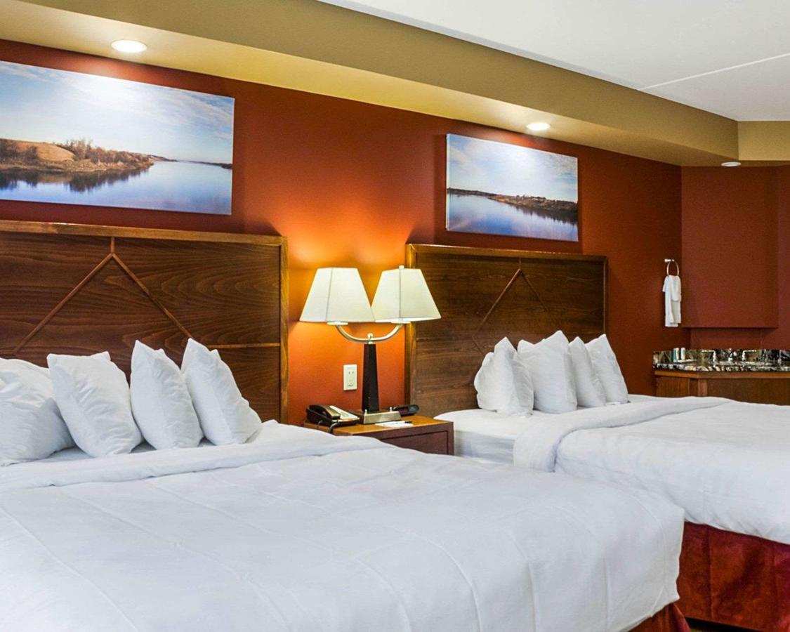 Quality Inn & Suites Conference Center And Water Park - thumb 22
