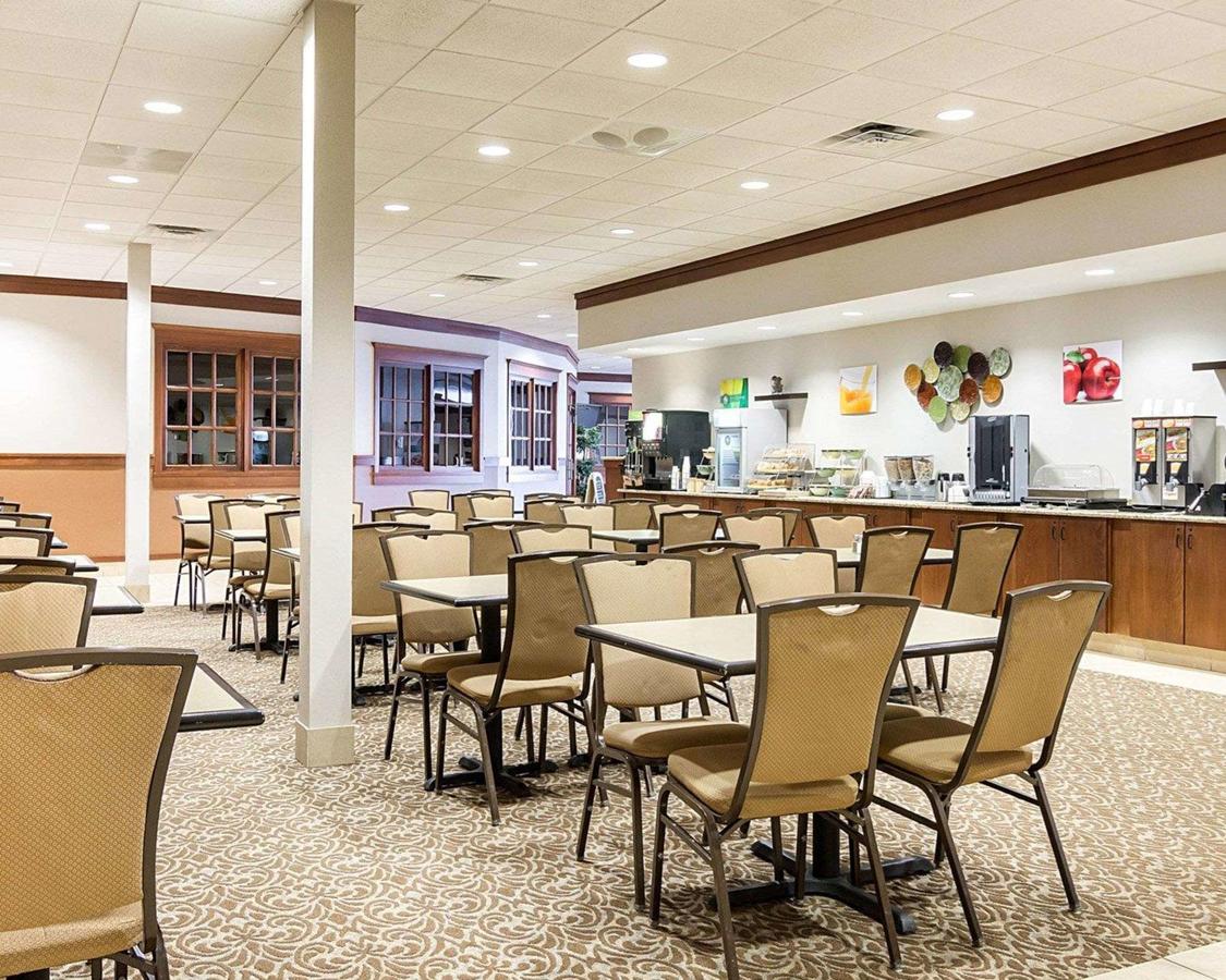 Quality Inn & Suites Conference Center And Water Park - thumb 37