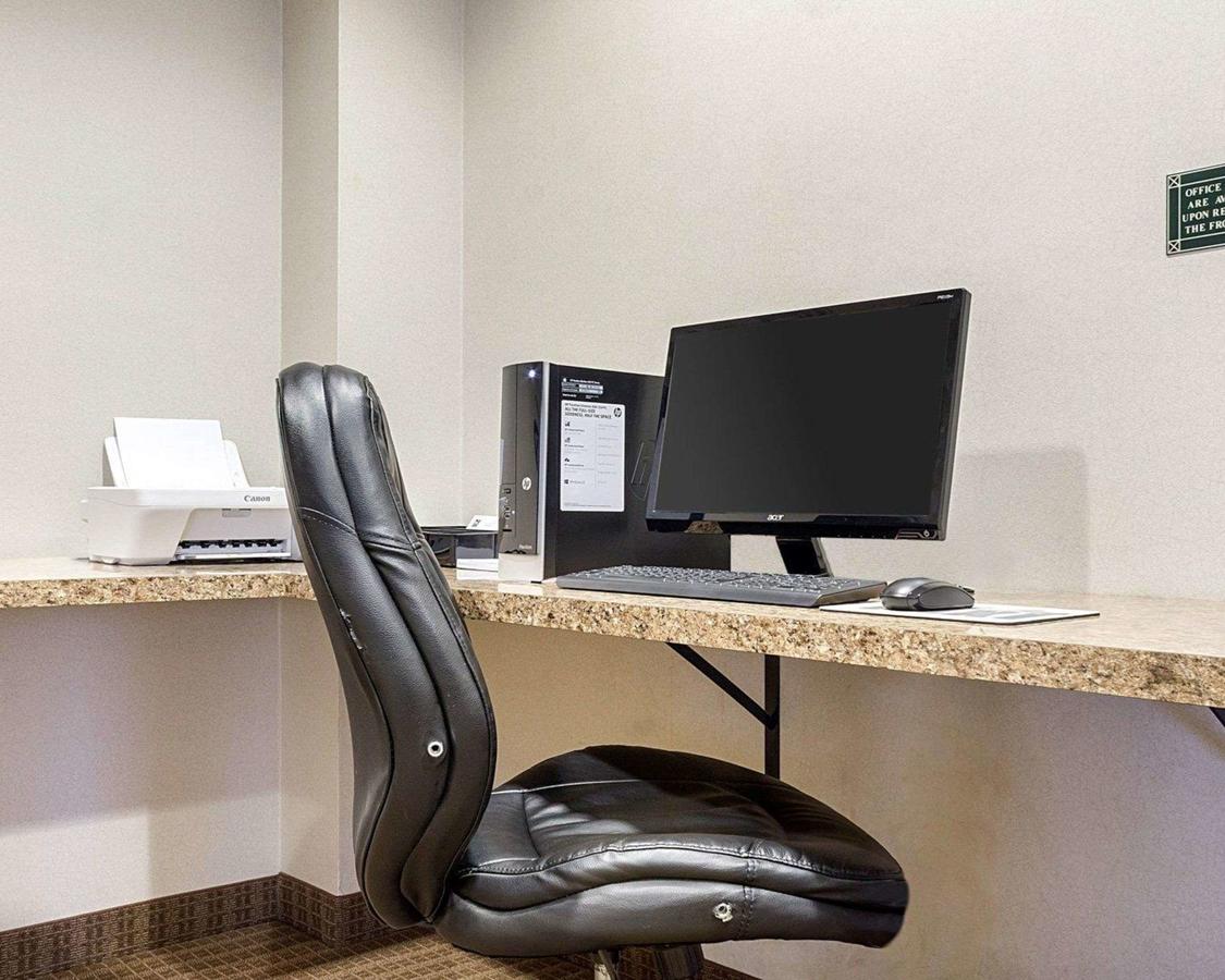 Quality Inn & Suites Conference Center And Water Park - thumb 9