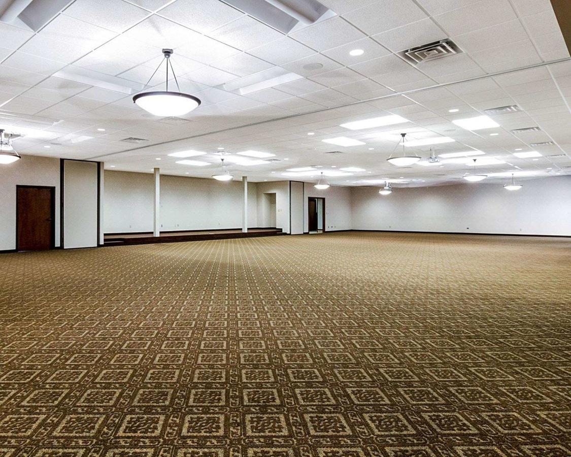 Quality Inn & Suites Conference Center And Water Park - thumb 40