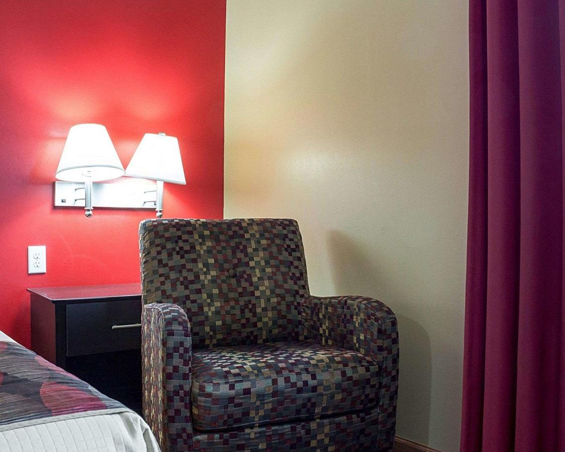 Econo Lodge Jamestown - thumb 13