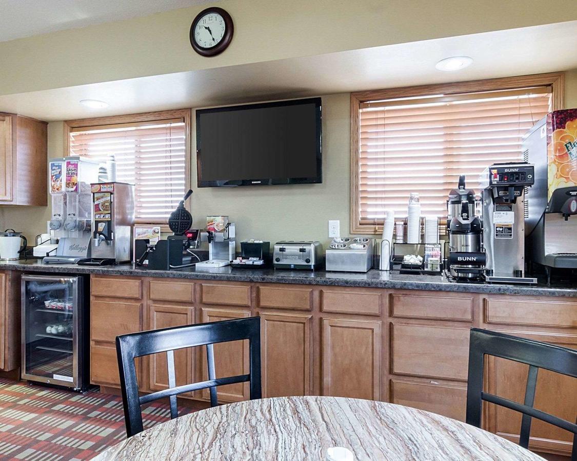 Econo Lodge Jamestown - thumb 14