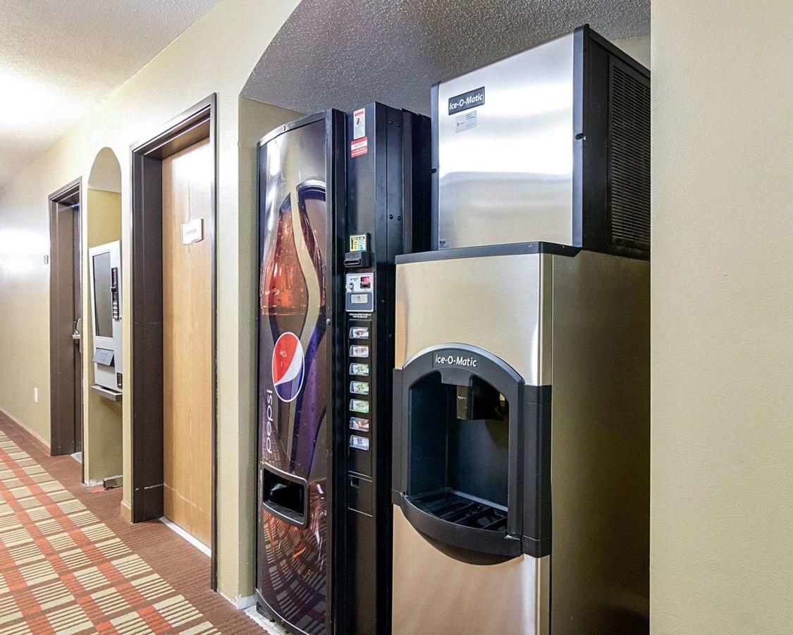 Econo Lodge Jamestown - thumb 1