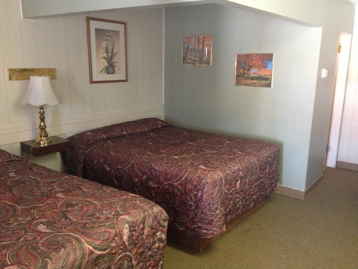 Jamestown Motel - thumb 8