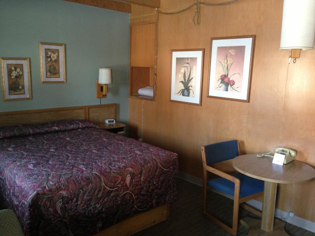 Jamestown Motel - thumb 11