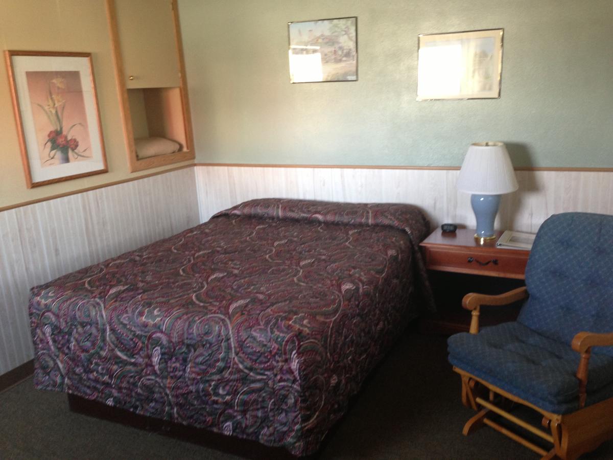 Jamestown Motel - thumb 4