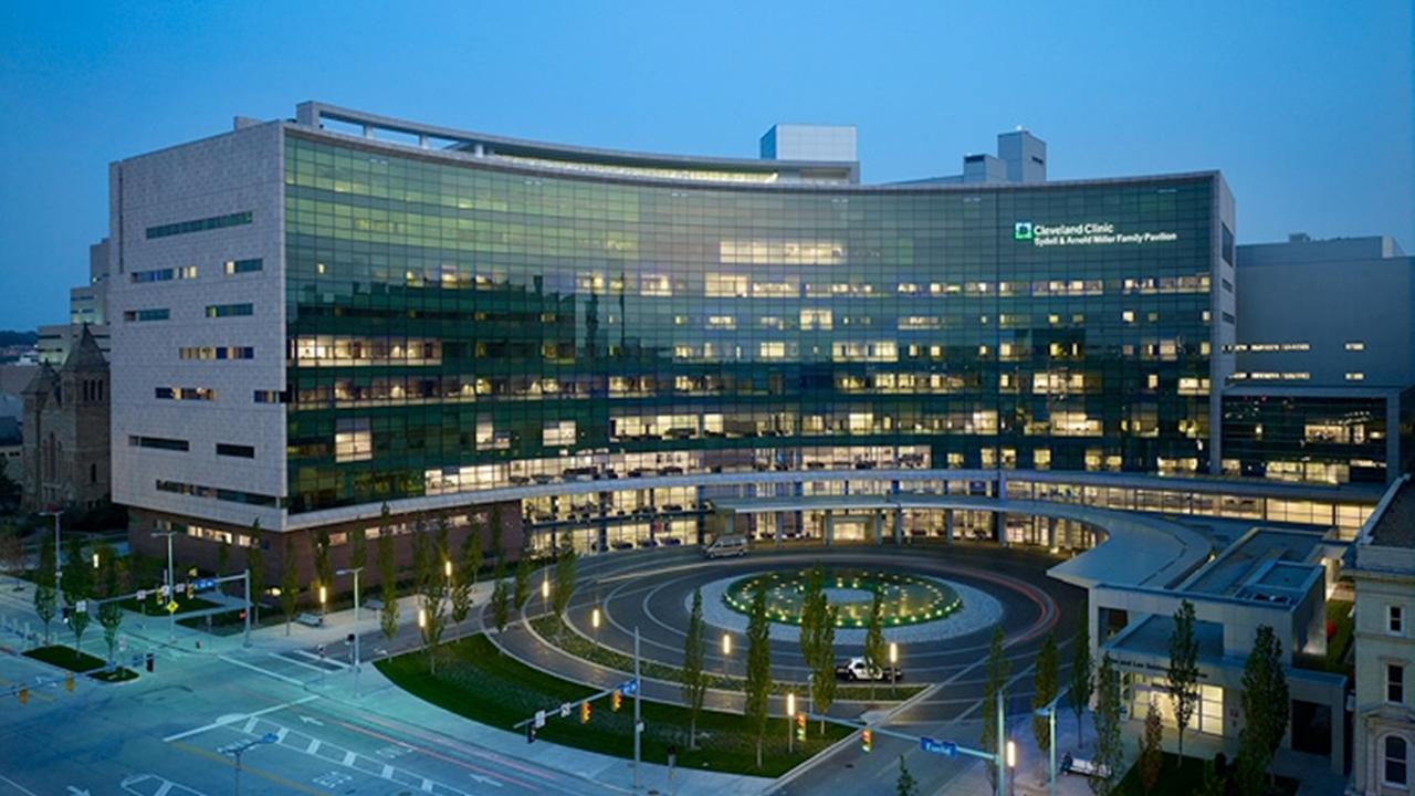 Holiday Inn Cleveland Clinic - thumb 31