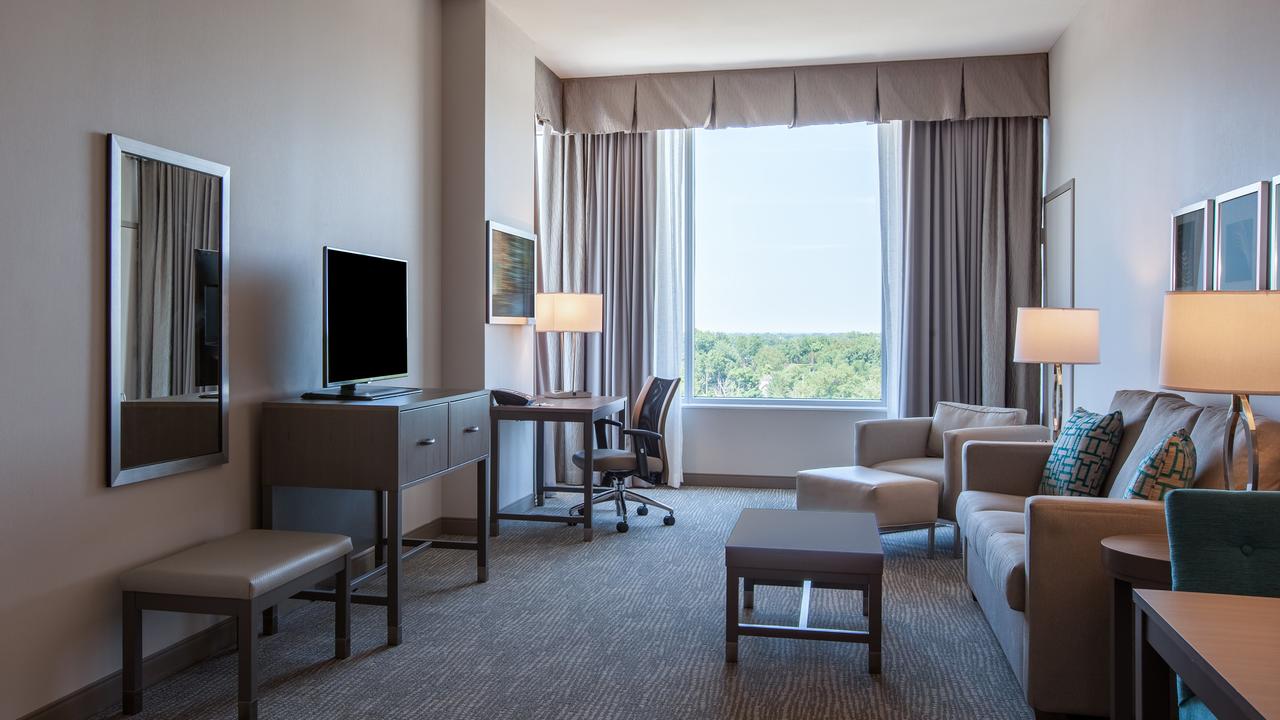 Holiday Inn Cleveland Clinic - thumb 10