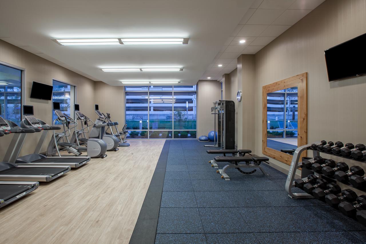 Holiday Inn Cleveland Clinic - thumb 37
