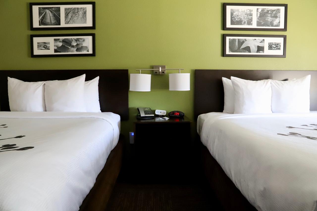 Sleep Inn & Suites Belmont - St. Clairsville - thumb 3