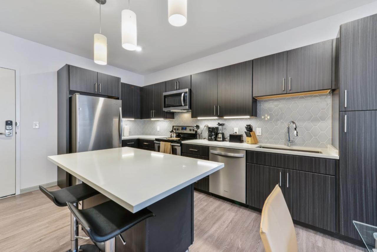 Global Luxury Suites At University Circle - thumb 14