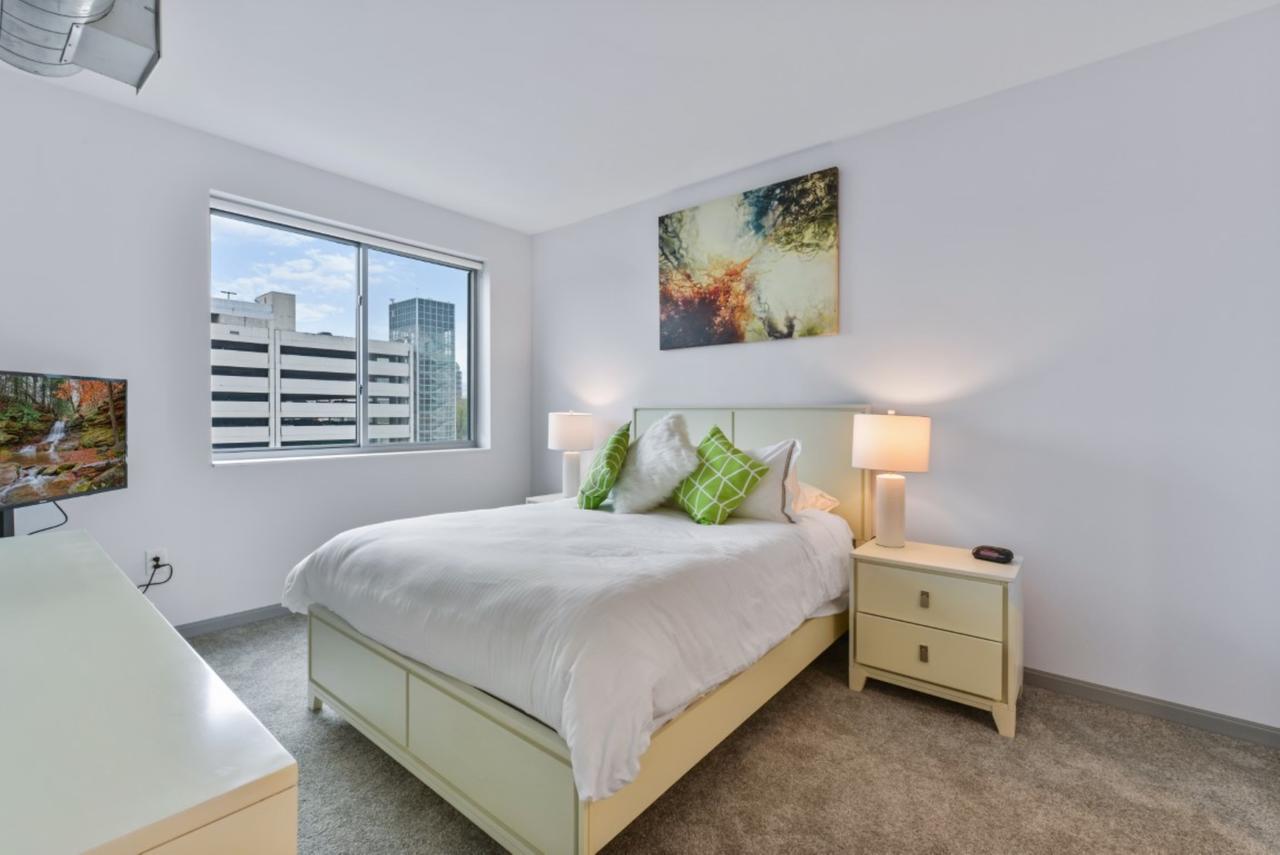 Global Luxury Suites At University Circle - thumb 17