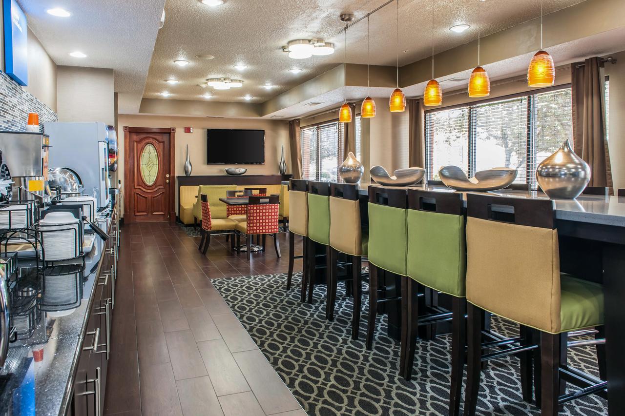 Comfort Inn Blue Ash North - thumb 7