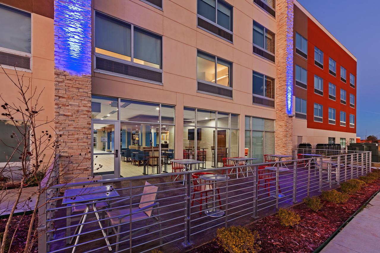Holiday Inn Express And Suites Tulsa West / Sand Springs - thumb 3