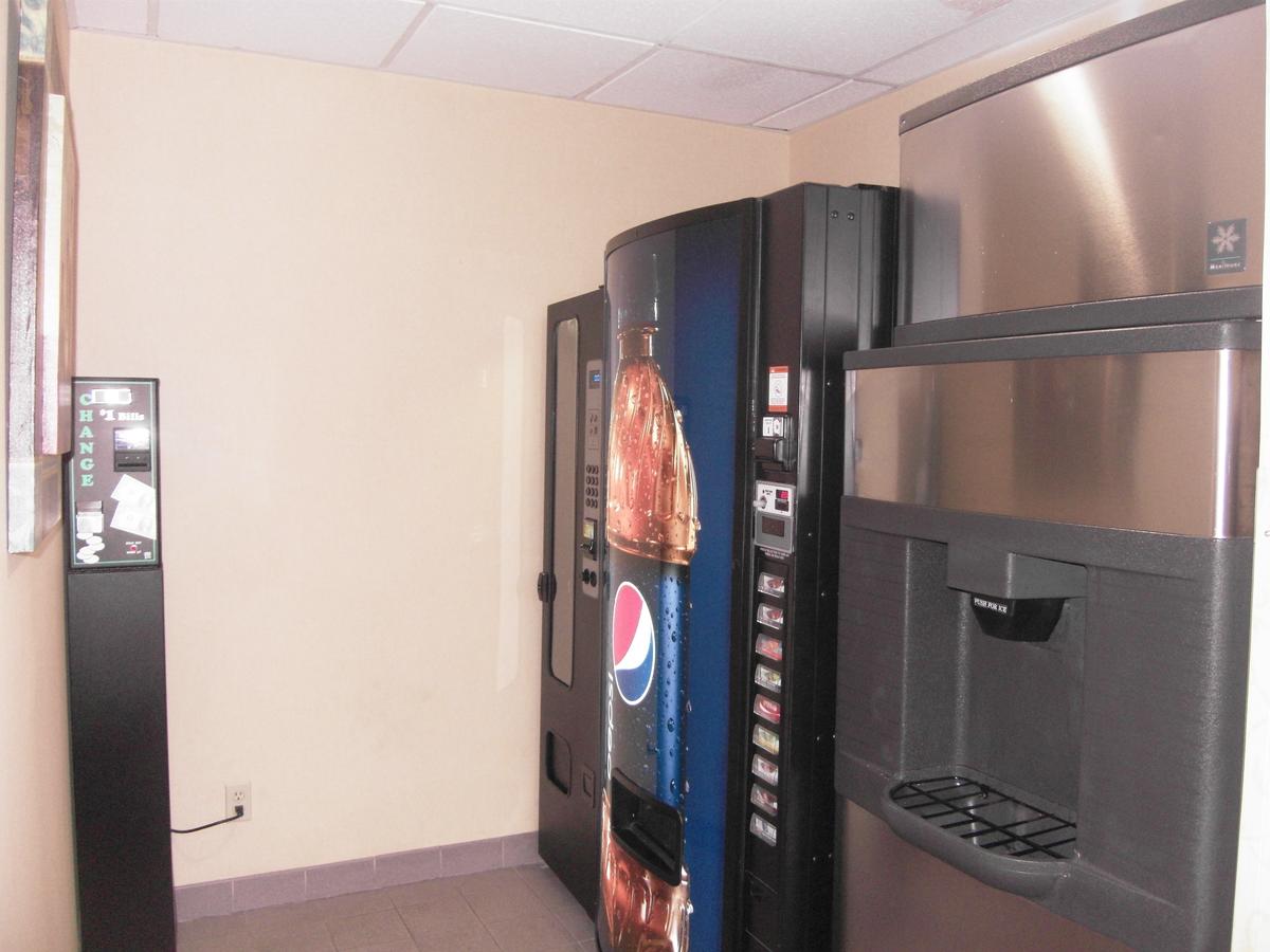 Country Inn & Suites By Radisson, Oklahoma City At Northwest Expressway, OK - thumb 22