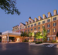 Holiday Inn Express State College at Williamsburg Square - Accommodation Missouri