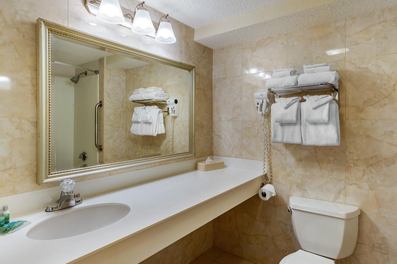 Atlantic Beach Hotel And Suites - thumb 5