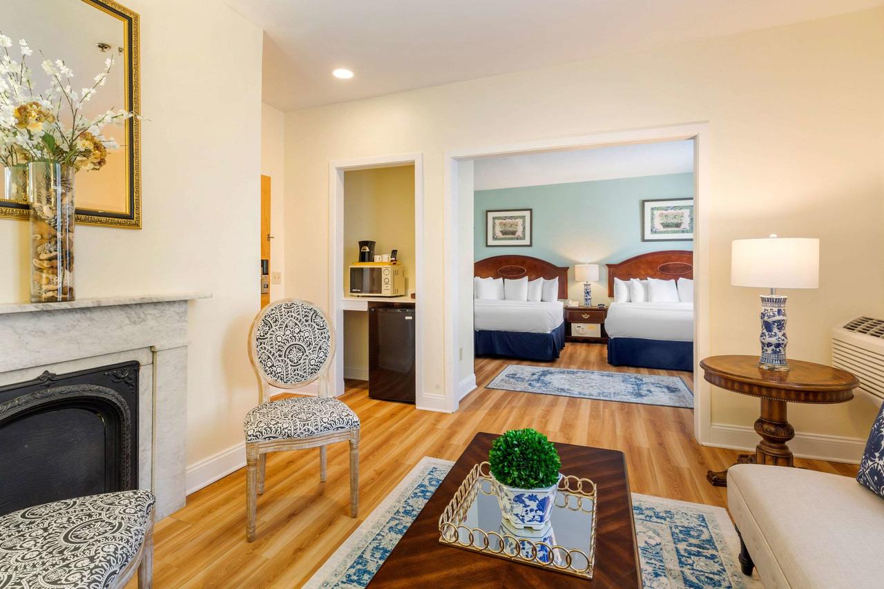 The Carriage House Inn, An Ascend Hotel Collection Member - thumb 1