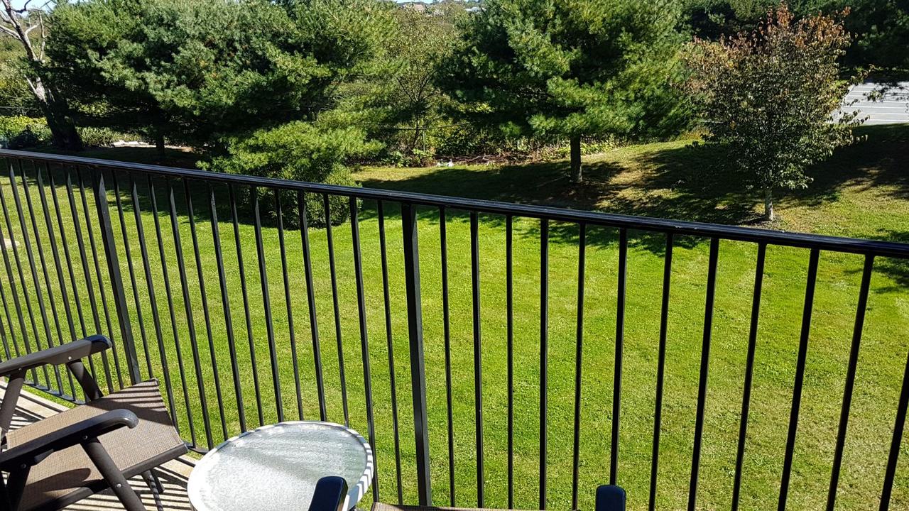 Ambassador Inn & Suites - thumb 18