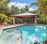 Island Style - Accommodation Missouri