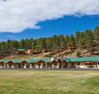 Rock Crest Lodge  Cabins - Accommodation Missouri