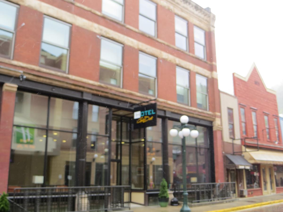 The Hotel By Gold Dust - thumb 11