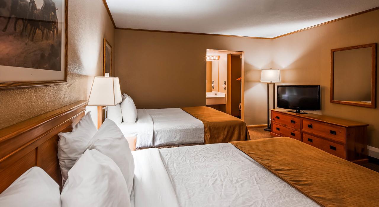 Deadwood Miners Hotel - thumb 10