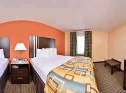 Douglas Inn & Suites