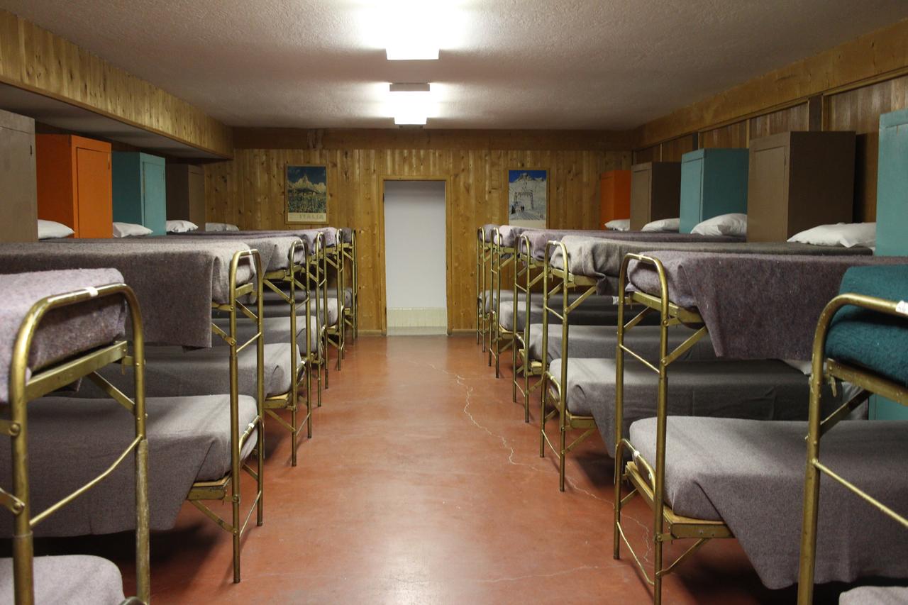 Chateau Apres Lodge - thumb 2