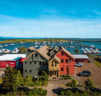 At The Helm Hotel - Accommodation Missouri