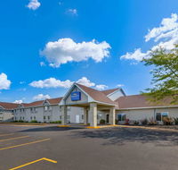 Baymont by Wyndham Baldwin - Accommodation Missouri