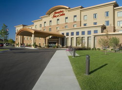 Hampton Inn & Suites Madison - West
