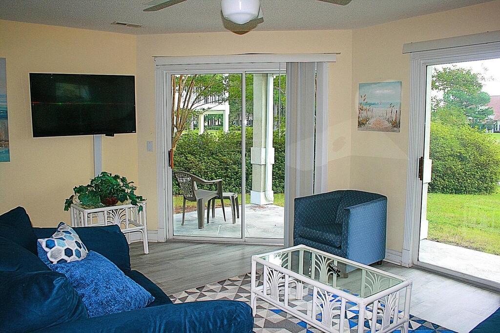 101M Condo - thumb 2