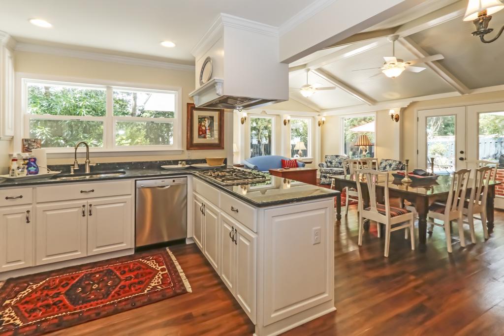 120 Druid Oaks Lane - thumb 2