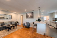 22611 Dolorosa Street Accommodation Missouri
