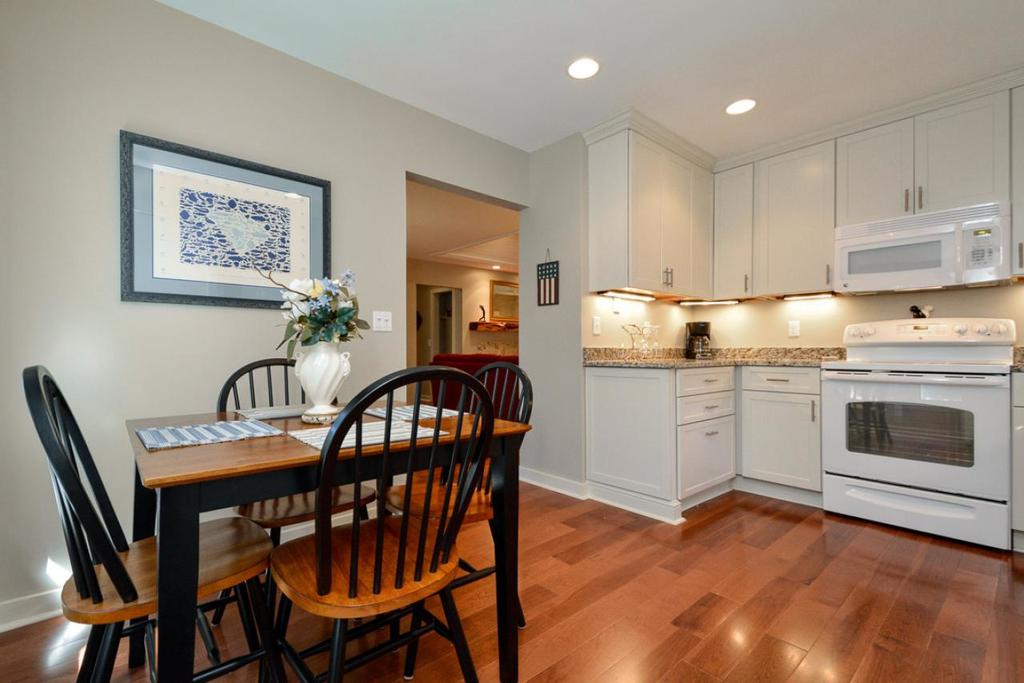 24 Inlet Cove Cottage - thumb 3