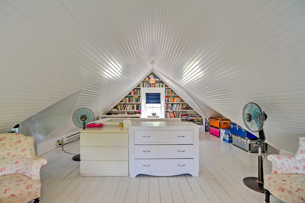 Amagansett And Springs Border 1890's Farmhouse With Pool - thumb 2