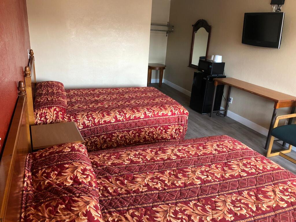 Aqua Inn Motel - thumb 2