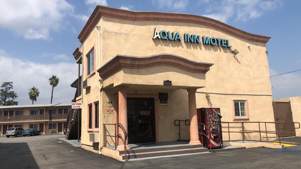 Aqua Inn Motel - thumb 0