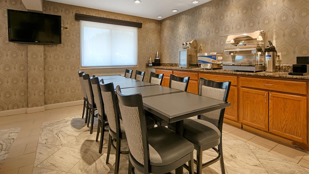 Best Western Riverside Inn - thumb 3