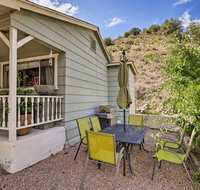 Bisbee House with Private Yard Parking Grill - Accommodation Missouri
