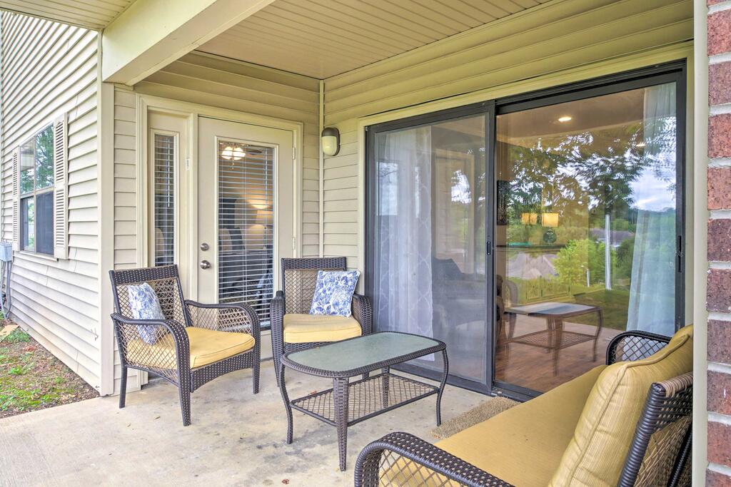 Branson Condo 1 Mile To The Strip With 2 Pools! - thumb 3
