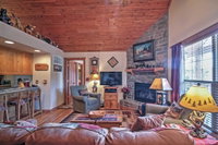 Branson Little Cedar Resort-Style Cabin with Porch Accommodation Missouri