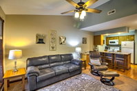 Branson W Condo with Pool - Near Silver Dollar City Accommodation Missouri