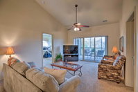 Branson West Escape - Resort Community with Pool Accommodation Missouri