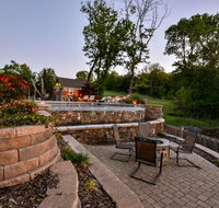 Chalets Resort LAKEFRONT Cottage Free Amenities Amazing views Kayaks 2 Pools - Accommodation Missouri