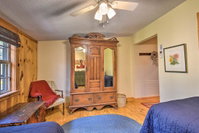 Charming Cottage w/ Deck - 1.5 Mi to Downtown Accommodation Missouri
