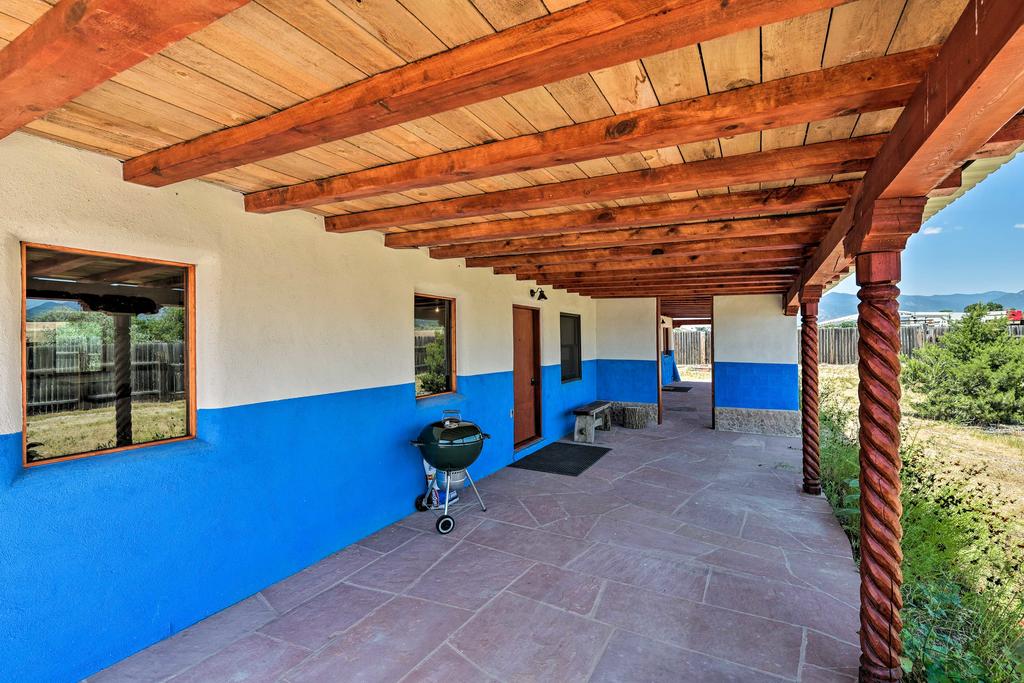 Chic Studio With Grill - 25 Mins To Taos Ski Valley! - thumb 1