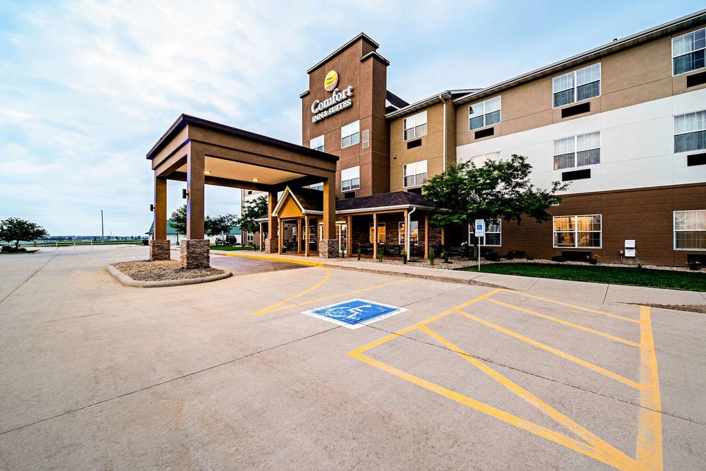 Comfort Inn & Suites Independence - thumb 0